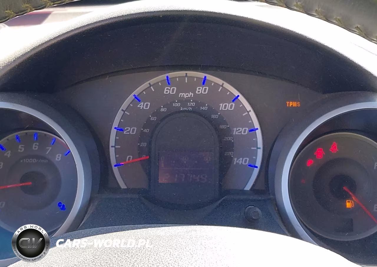 2010 Honda Fit Sport VIN:JHMGE8H49AC029338 - 7