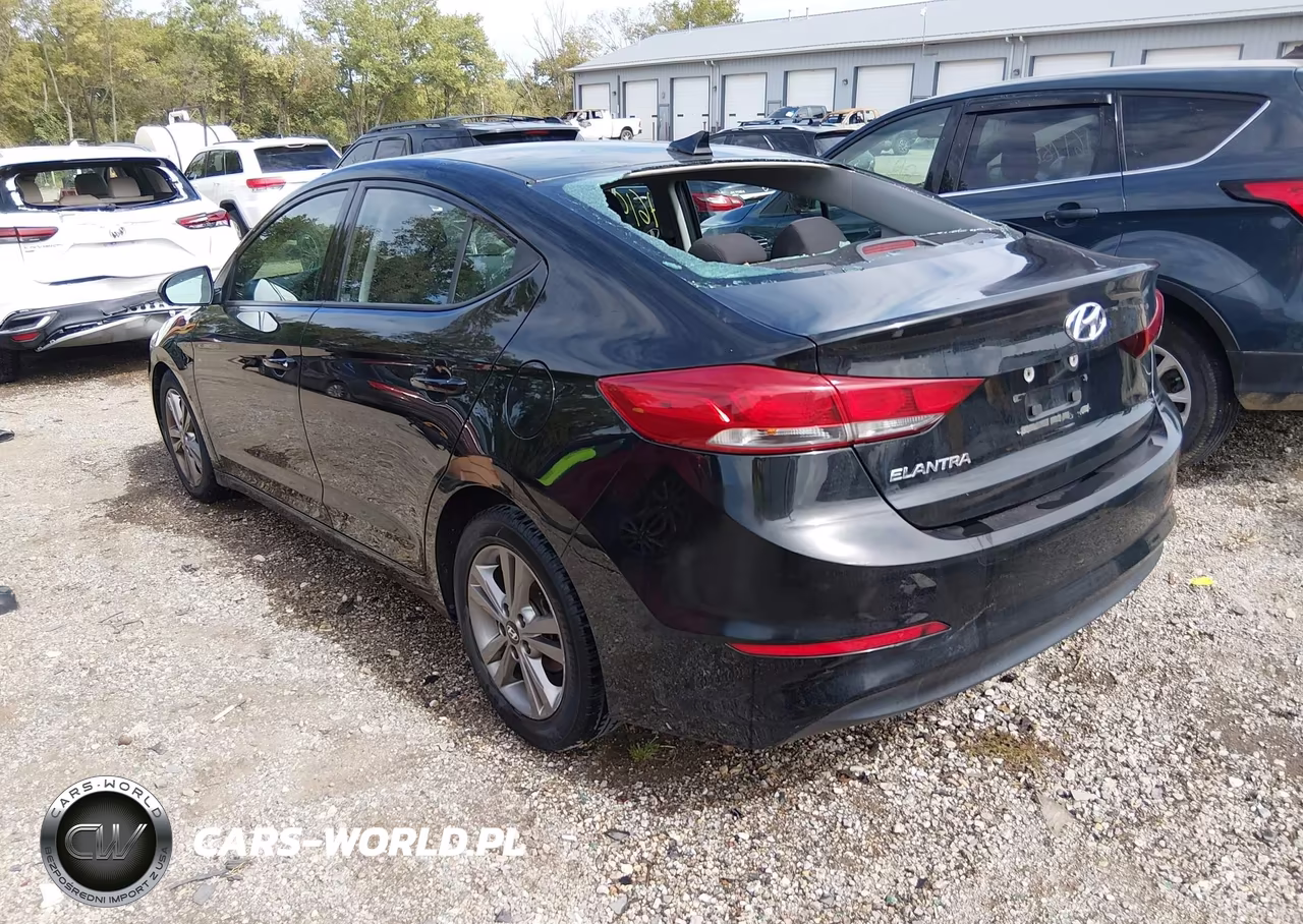 2018 Hyundai Elantra Sel VIN:5NPD84LF9JH281768 - 3