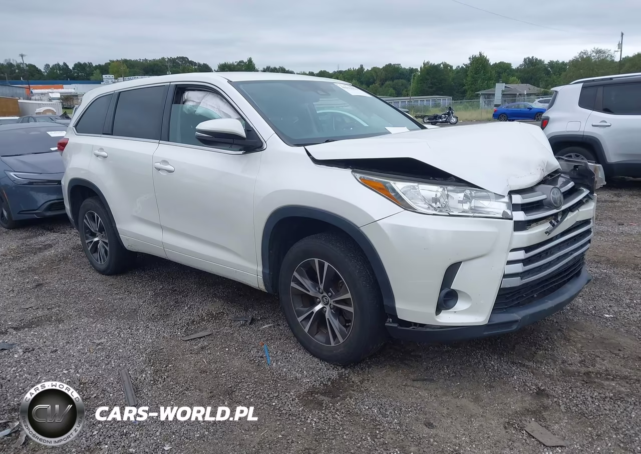 2018 Toyota Highlander Le