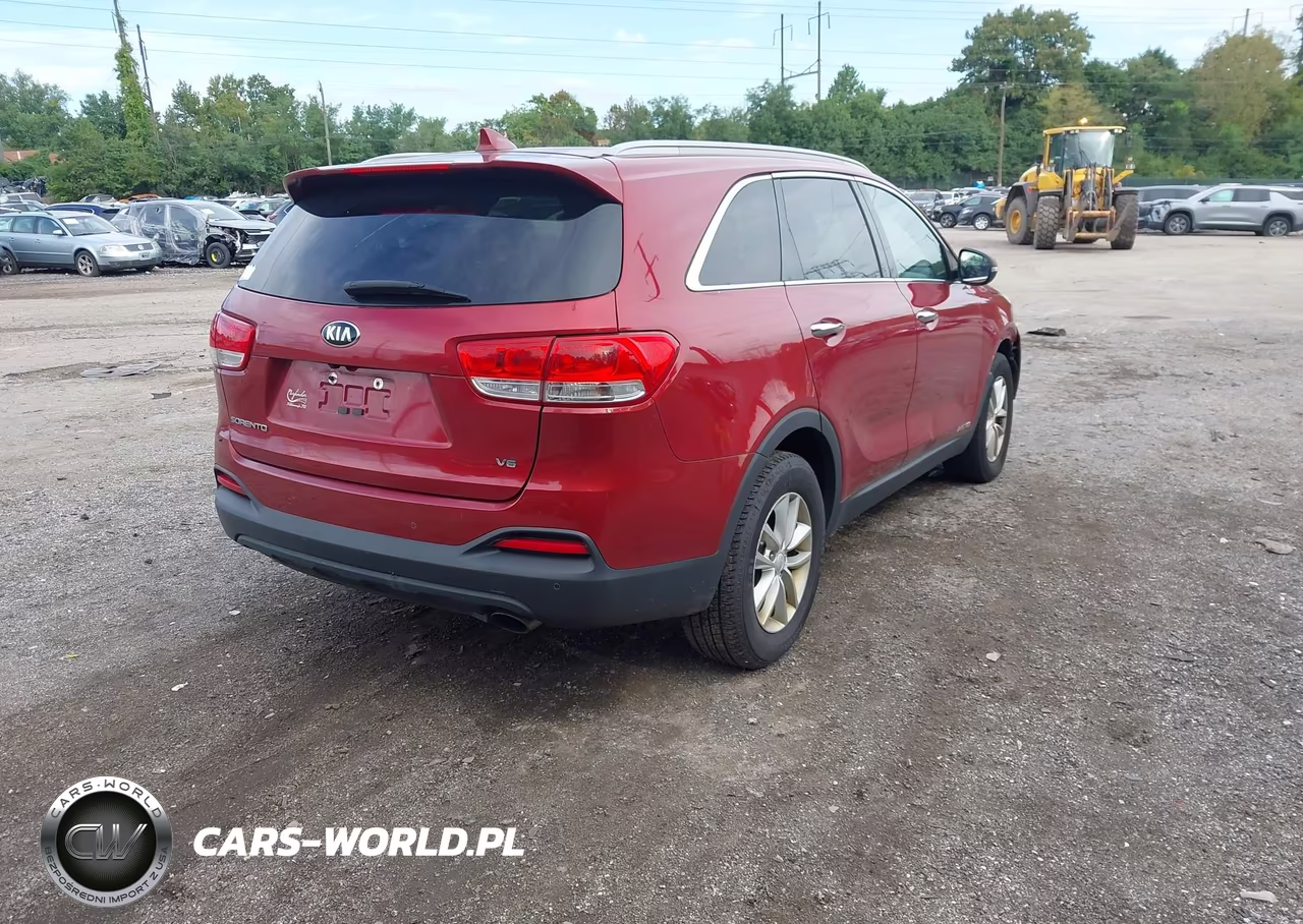 2017 Kia Sorento 3.3L Lx VIN:5XYPGDA51HG291447 - 4