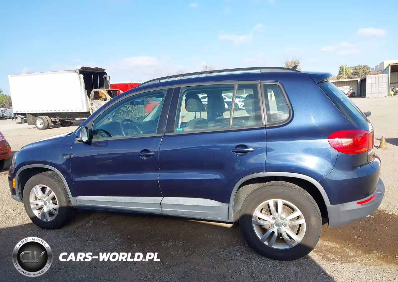 2015 Volkswagen Tiguan S VIN:WVGAV7AXXFW599498 - 14