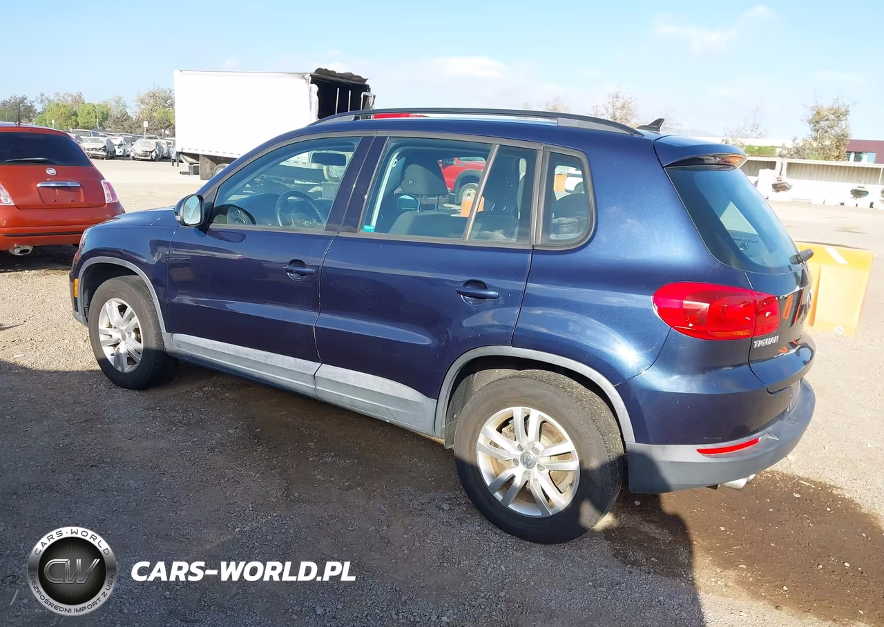 2015 Volkswagen Tiguan S VIN:WVGAV7AXXFW599498 - 3