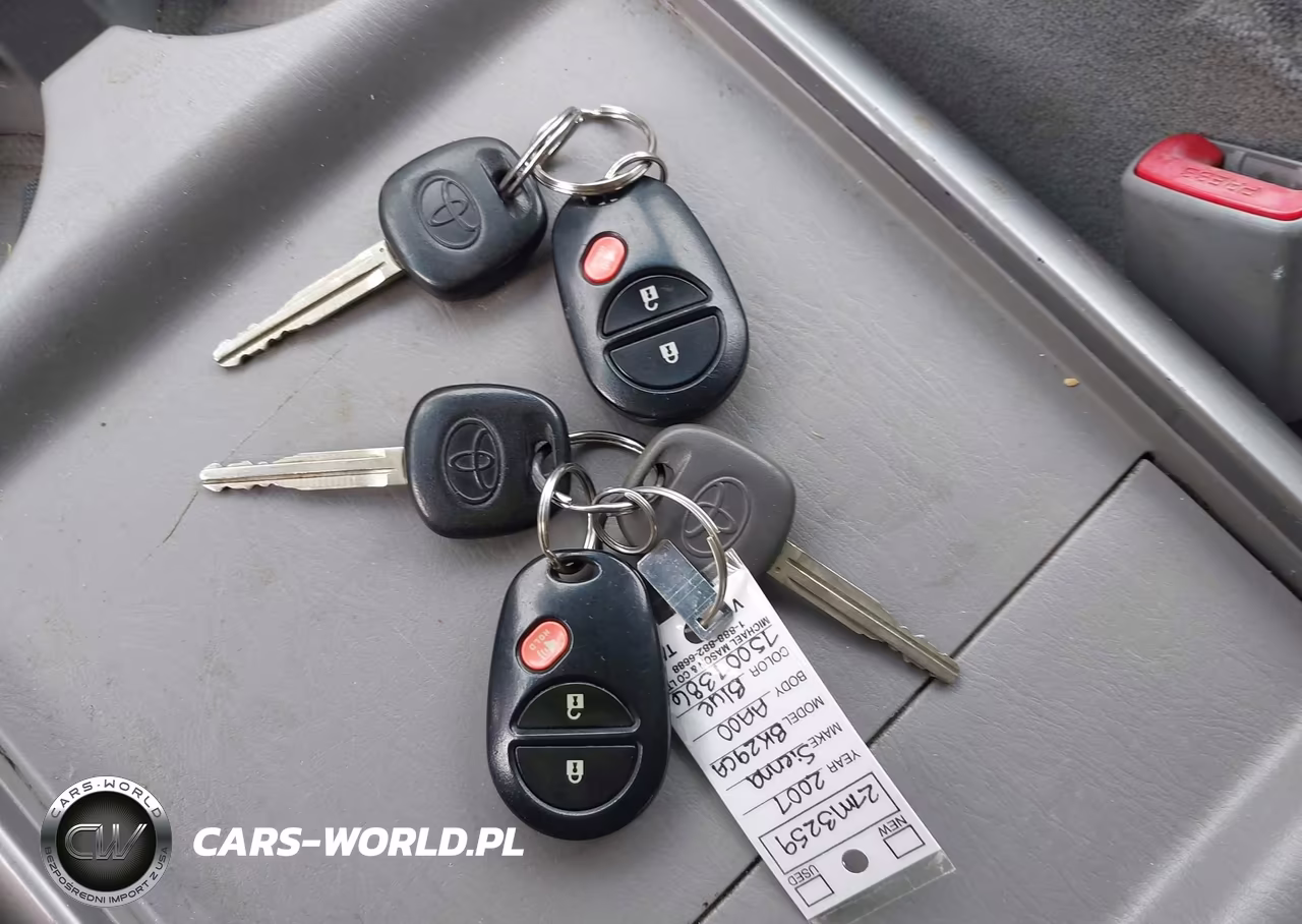 2007 Toyota Sienna Ce VIN:5TDBK29C07S007386 - 11