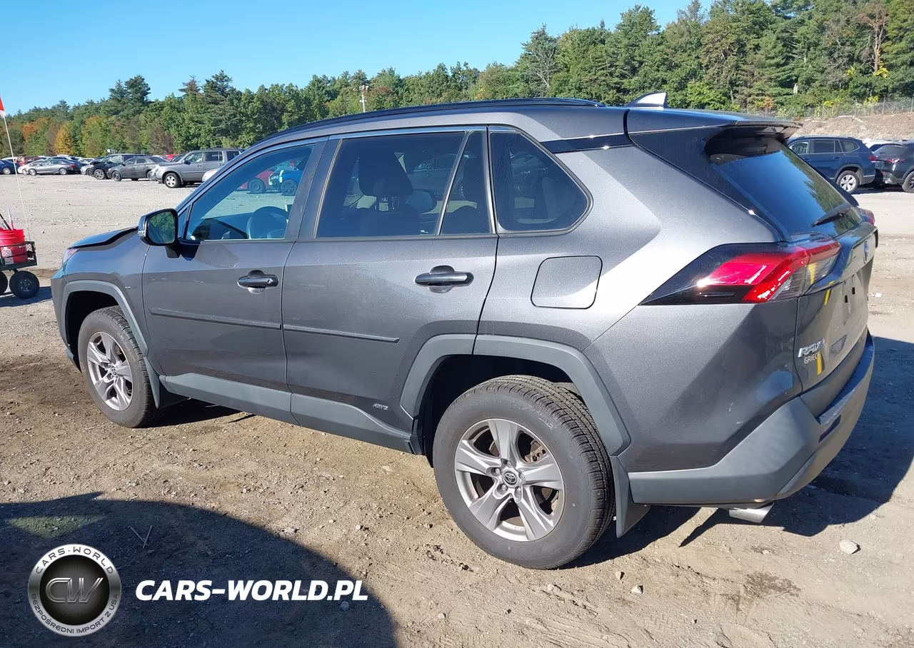 2022 Toyota Rav4 Hybrid Xle VIN:2T3RWRFV8NW132519 - 3