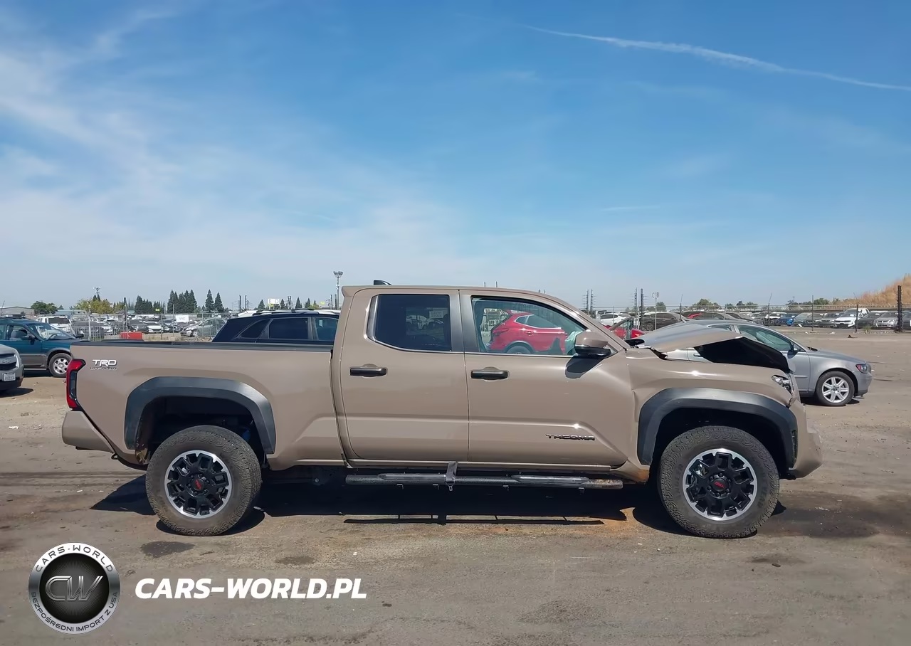 2026 Toyota Tacoma Trd Off Road VIN:3TMLB5JN7TM224916 - 12