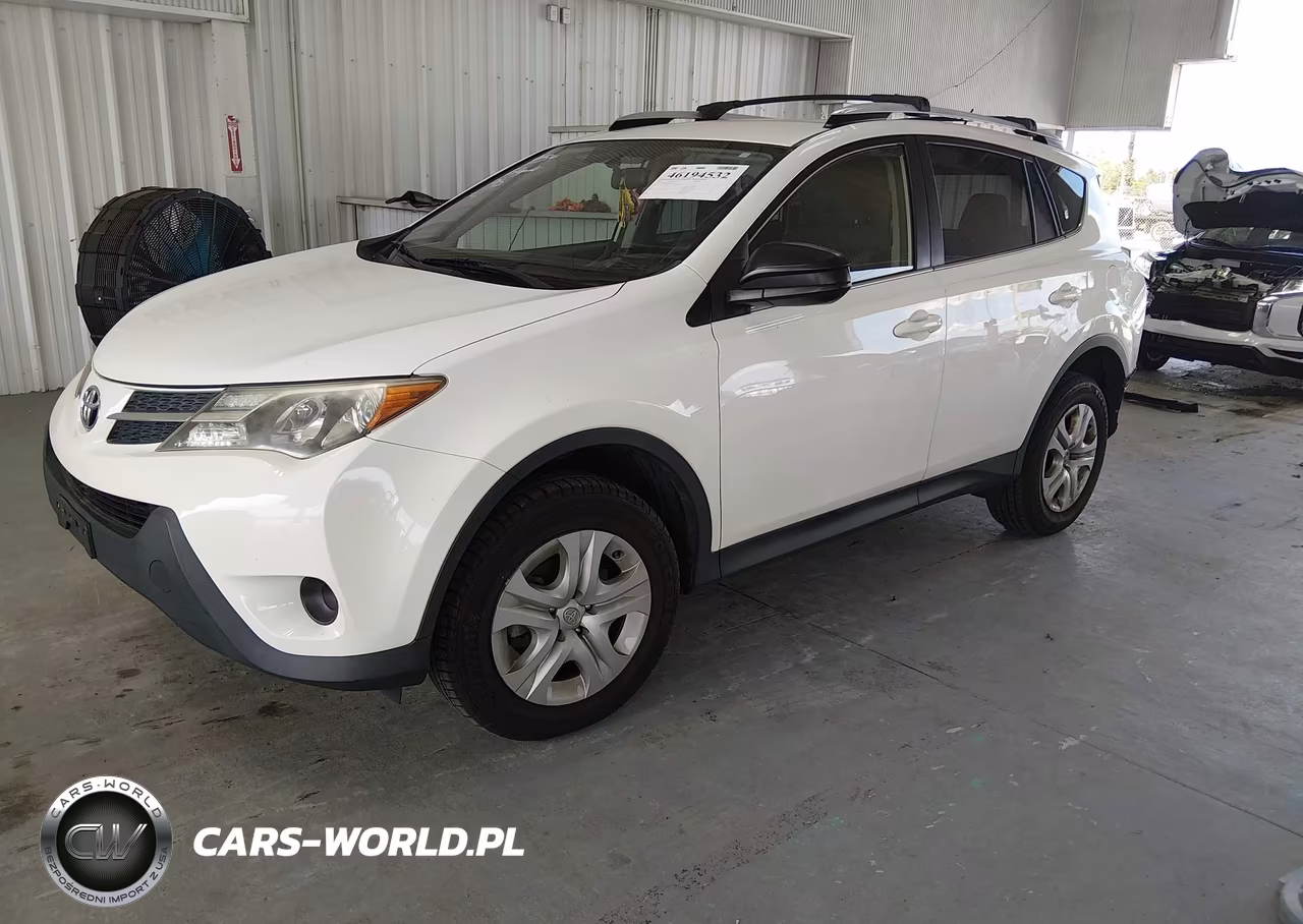 2015 Toyota Rav4 Le VIN:JTMBFREV2FJ044701 - 2