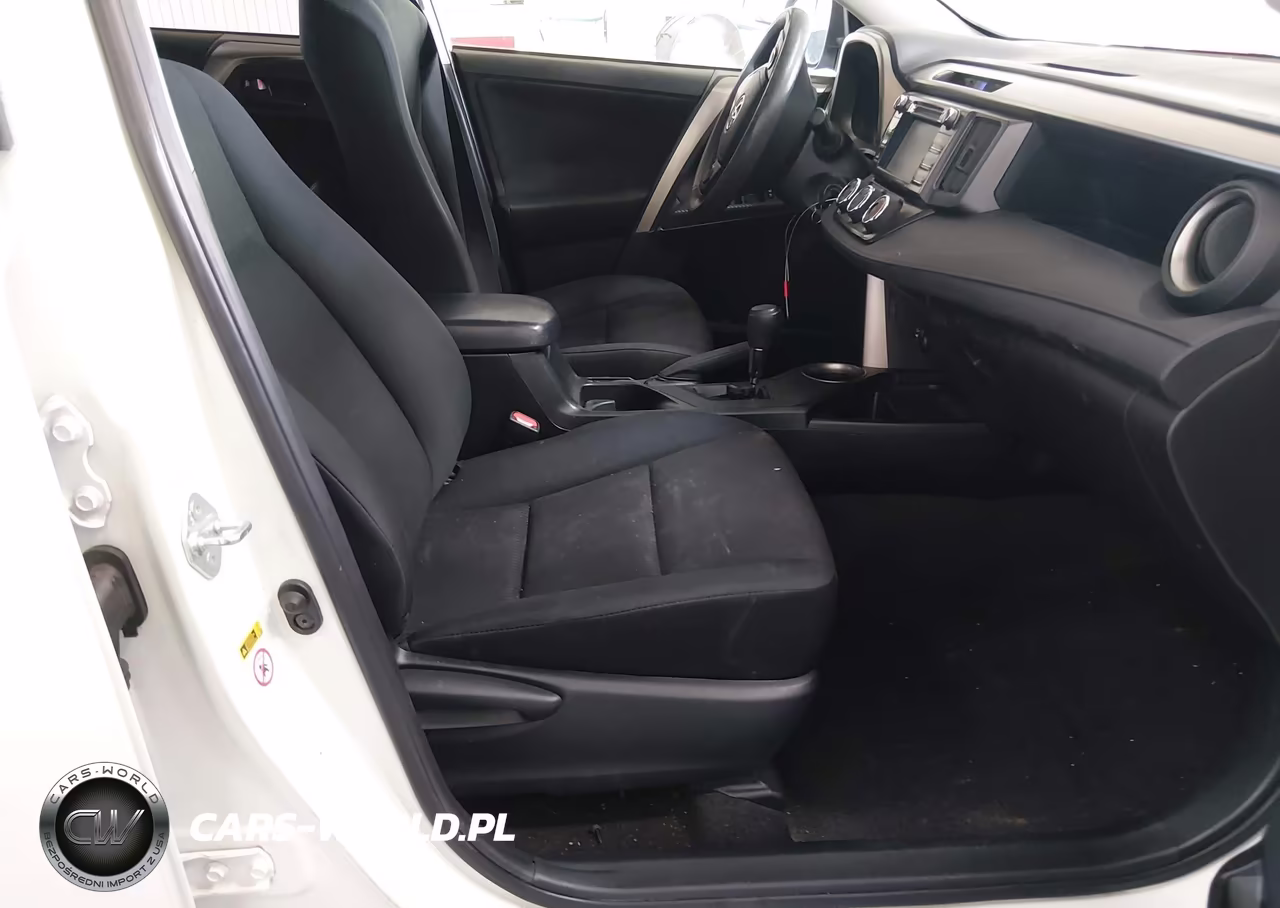 2015 Toyota Rav4 Le VIN:JTMBFREV2FJ044701 - 5
