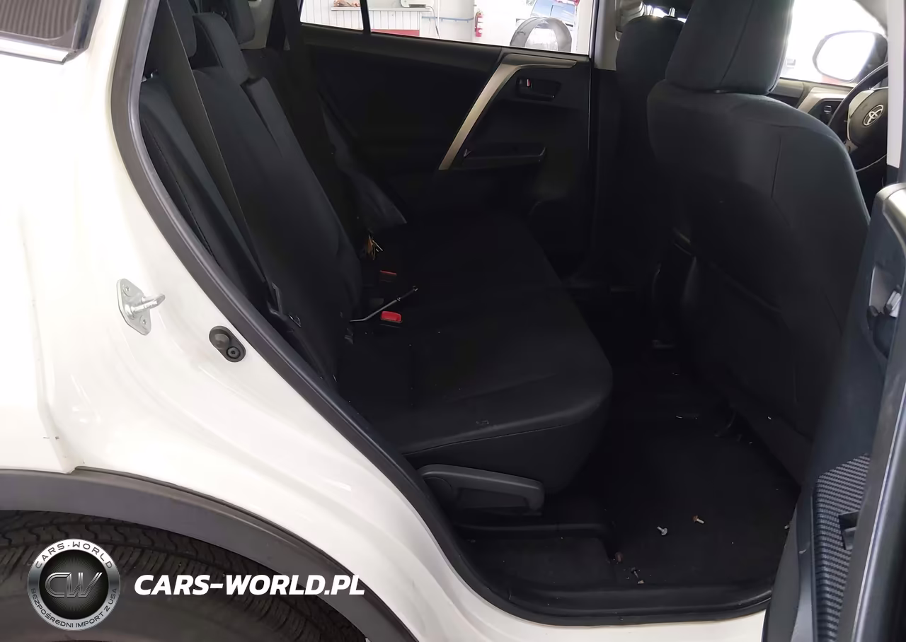 2015 Toyota Rav4 Le VIN:JTMBFREV2FJ044701 - 8