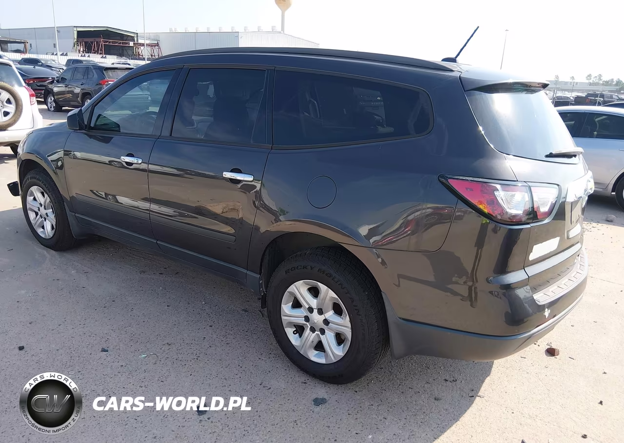 2013 Chevrolet Traverse Ls VIN:1GNKRFED9DJ174914 - 3