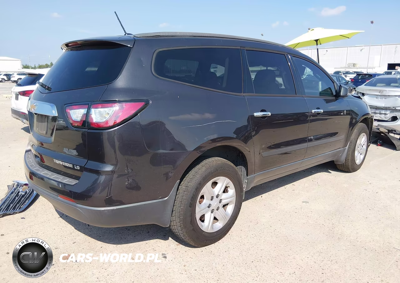 2013 Chevrolet Traverse Ls VIN:1GNKRFED9DJ174914 - 4
