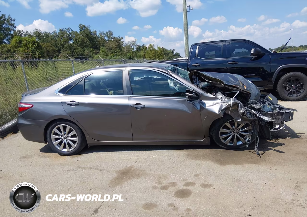 2015 Toyota Camry Xle VIN:4T1BF1FK5FU933296 - 12