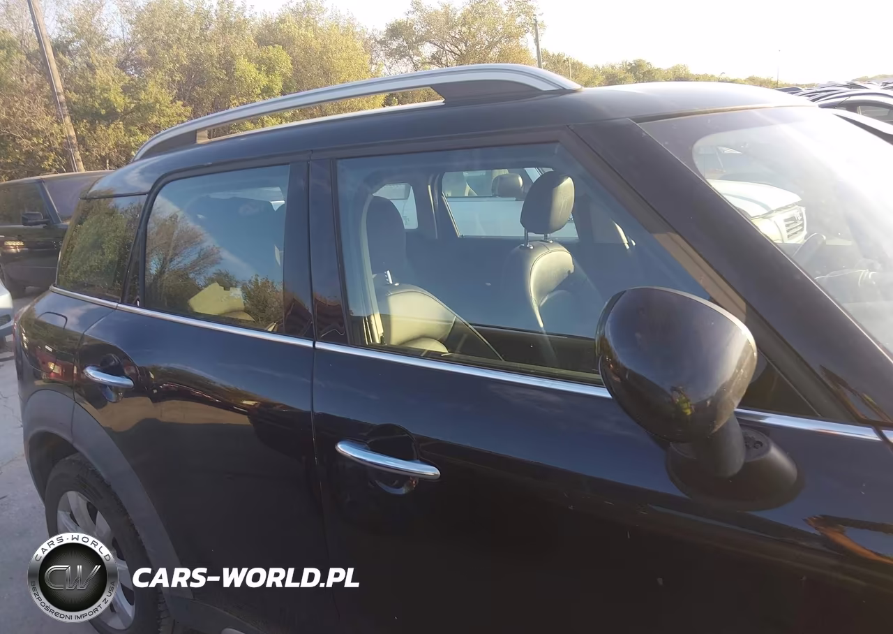 2019 Mini Countryman Cooper VIN:WMZYS7C56K3F46108 - 13
