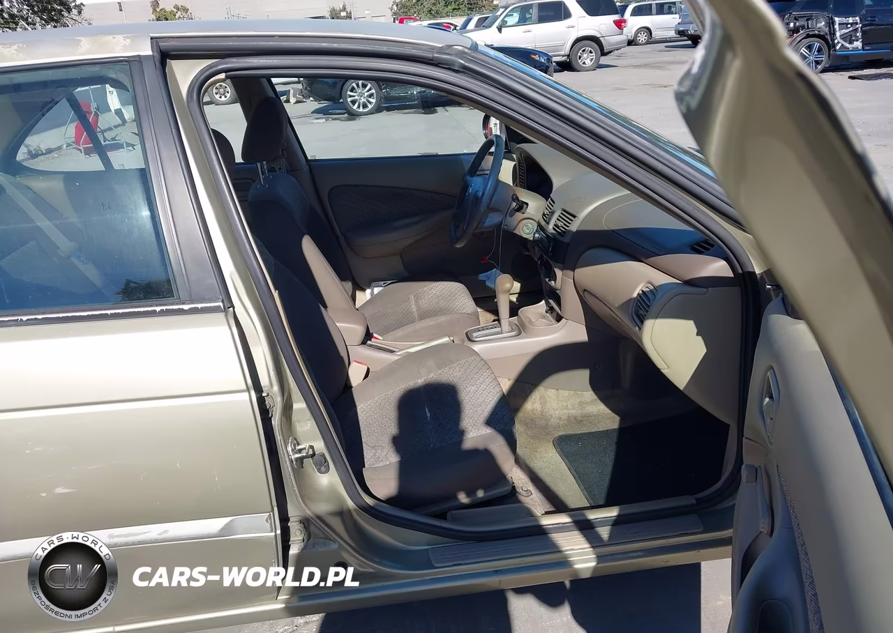 2003 Nissan Sentra Xe VIN:3N1CB51D83L798103 - 5