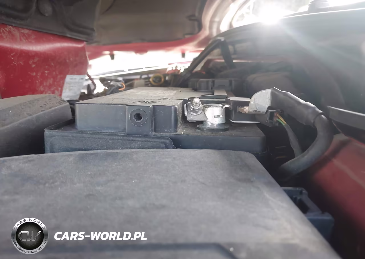 2021 Hyundai Complementos Decorativos Sel VIN:3KPC24A68ME135046 - 10