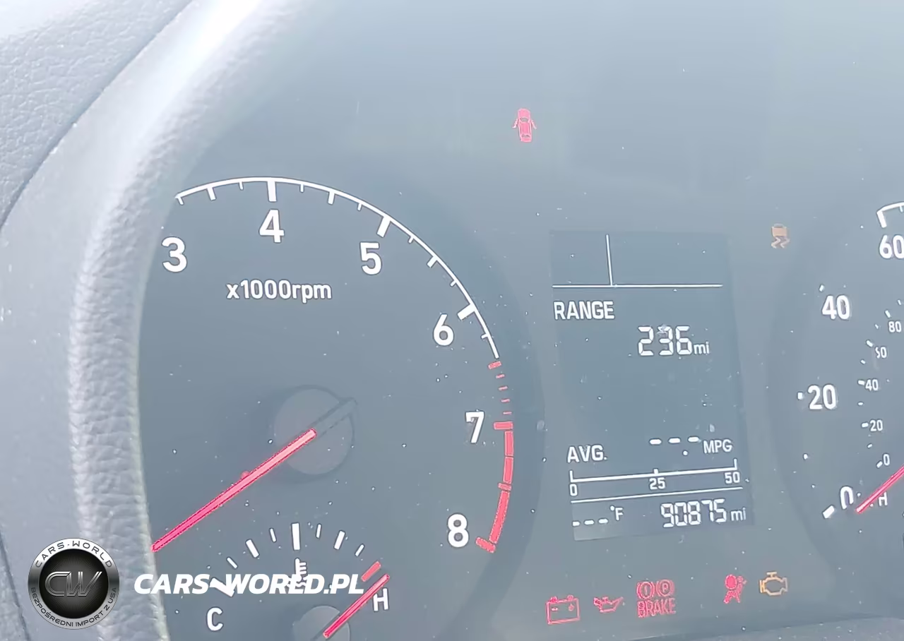 2021 Hyundai Complementos Decorativos Sel VIN:3KPC24A68ME135046 - 16