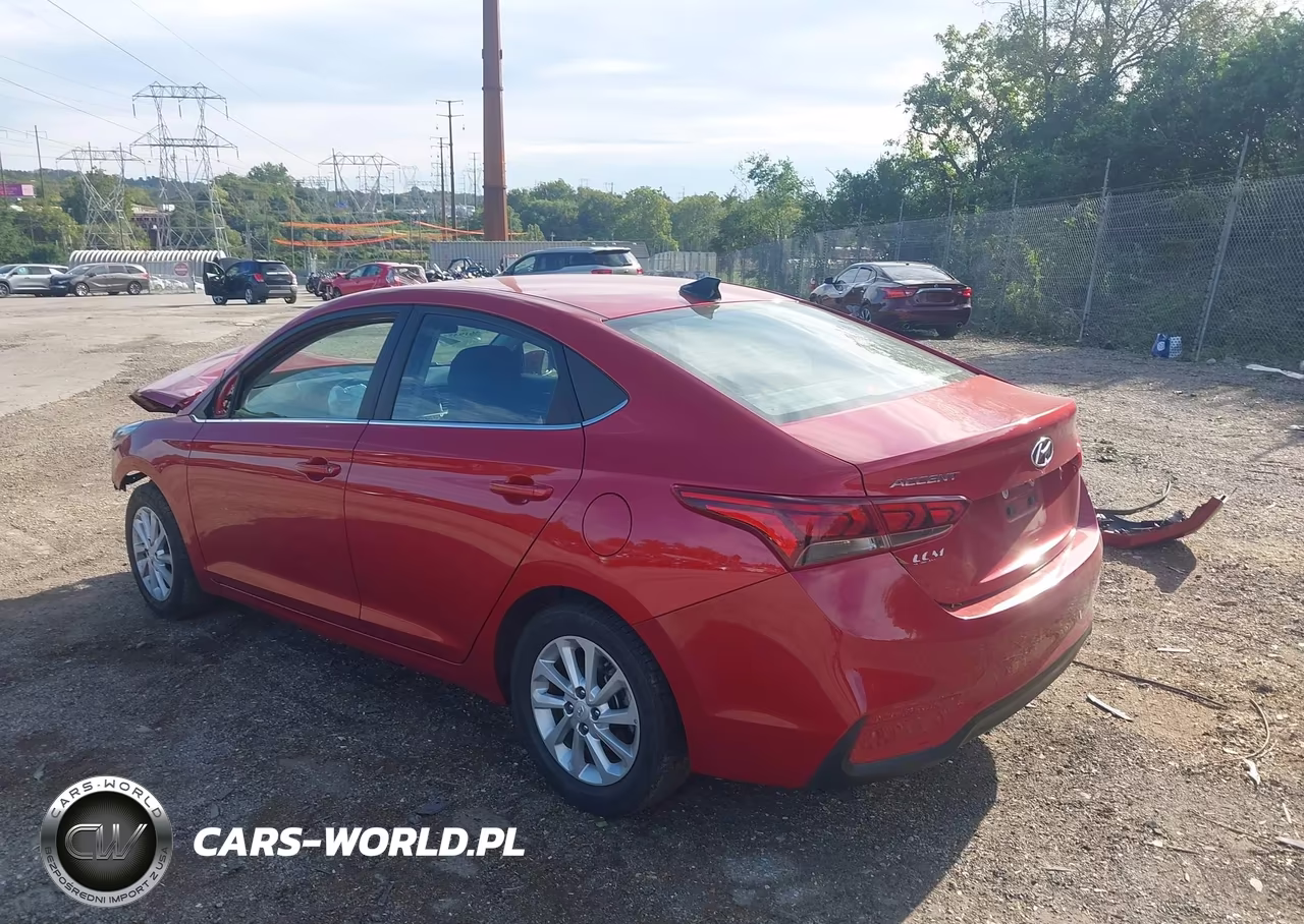 2021 Hyundai Complementos Decorativos Sel VIN:3KPC24A68ME135046 - 3