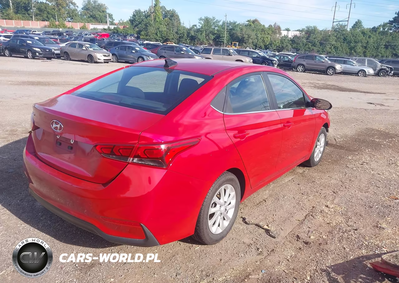 2021 Hyundai Complementos Decorativos Sel VIN:3KPC24A68ME135046 - 4