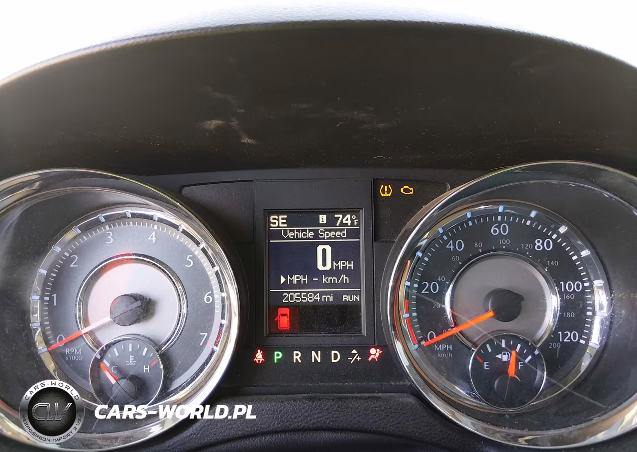 2011 Chrysler Town & Country Touring VIN:2A4RR5DG6BR797777 - 7