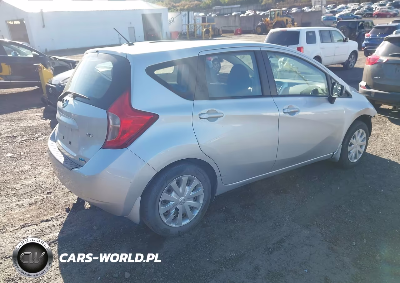 2015 Nissan Versa Note Sv VIN:3N1CE2CP4FL429997 - 4