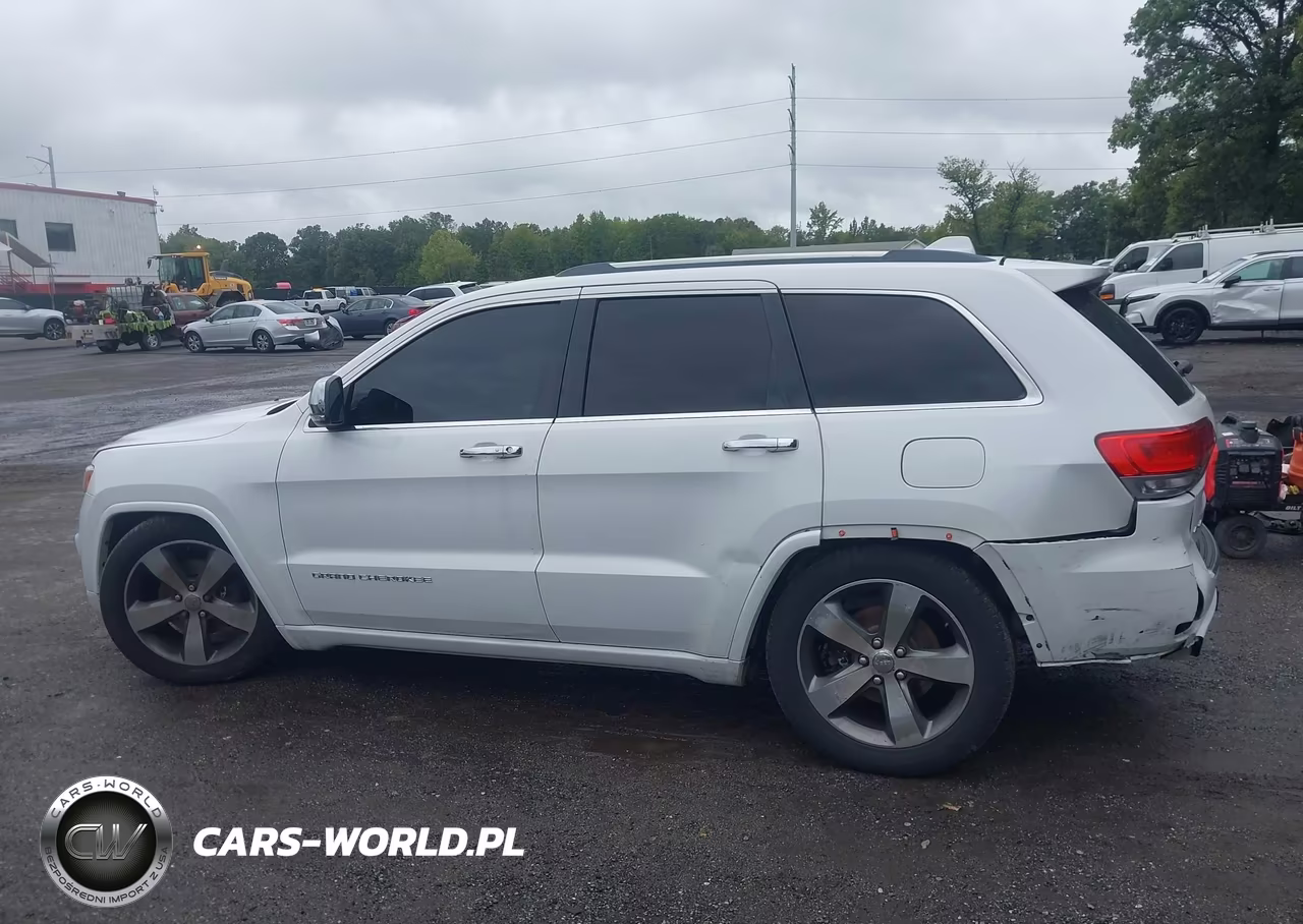 2014 Jeep Grand Cherokee Overland VIN:1C4RJFCG7EC386812 - 14