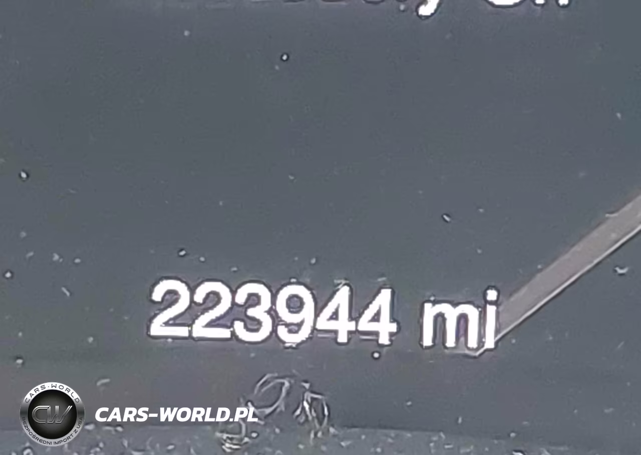 2014 Jeep Grand Cherokee Overland VIN:1C4RJFCG7EC386812 - 15