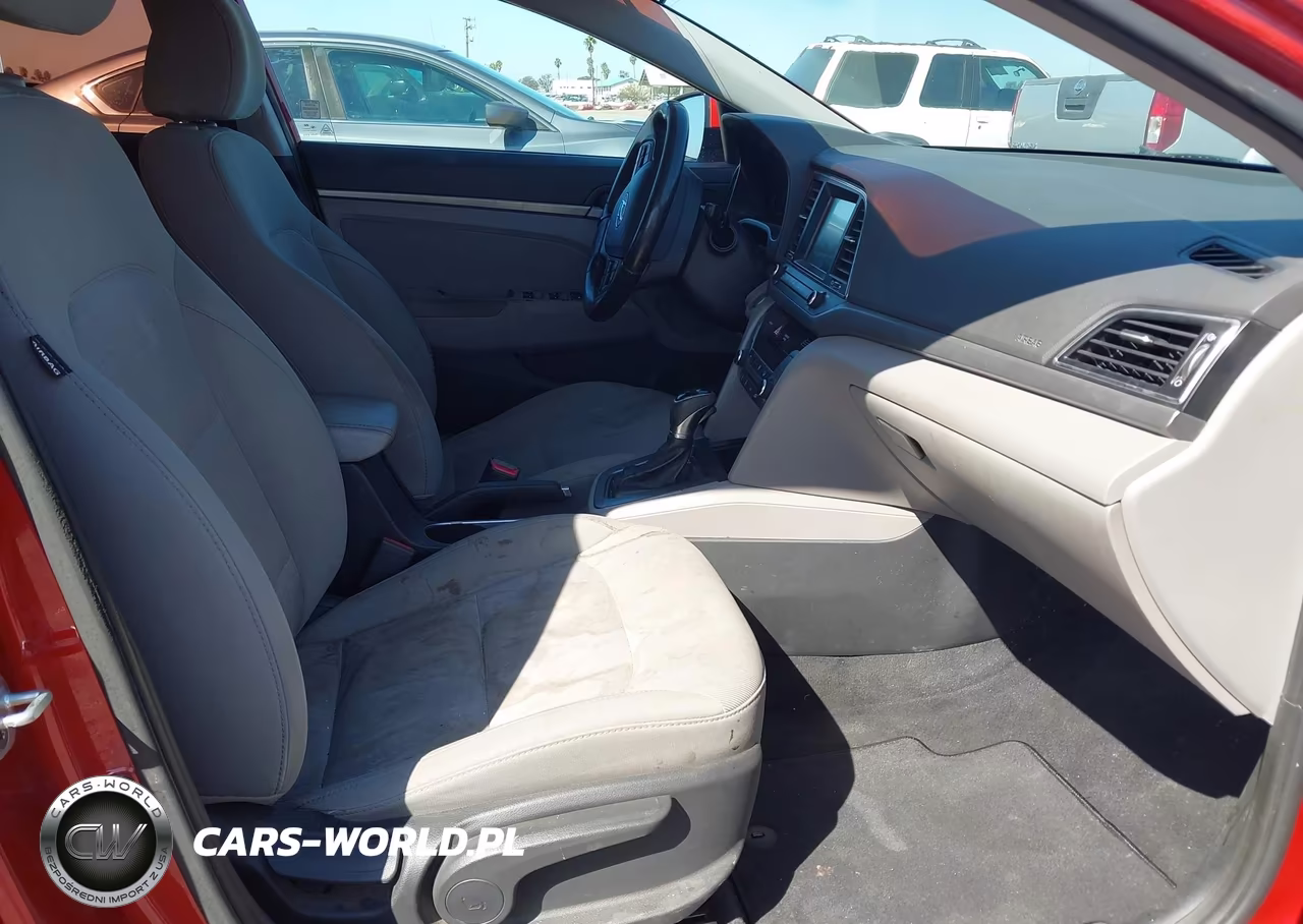2017 Hyundai Elantra Se VIN:5NPD84LF4HH104796 - 5