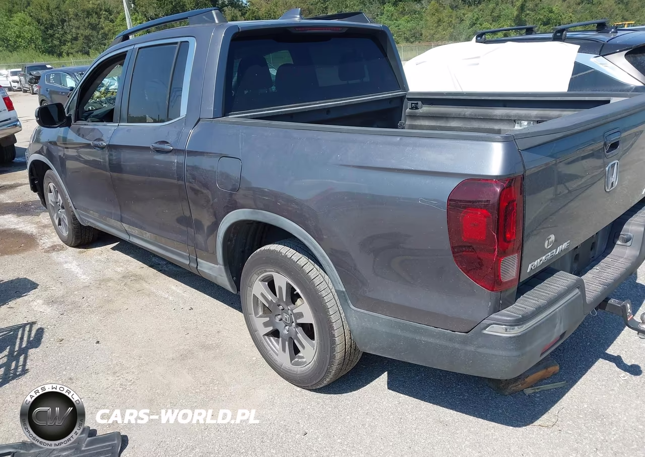 2017 Honda Ridgeline Rtl-T VIN:5FPYK3F62HB010611 - 3