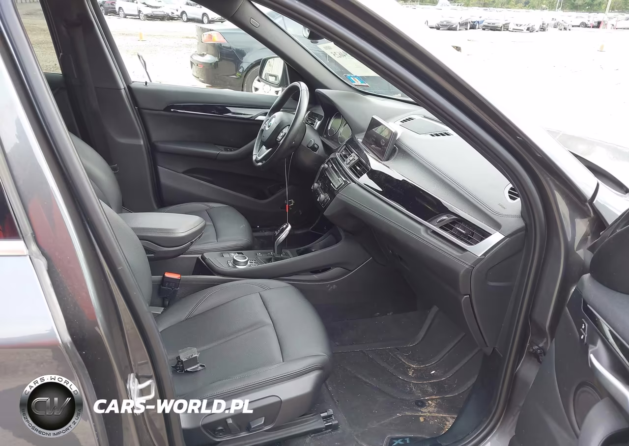 2020 BMW X1 xDrive28I VIN:WBXJG9C00L5P64568 - 5