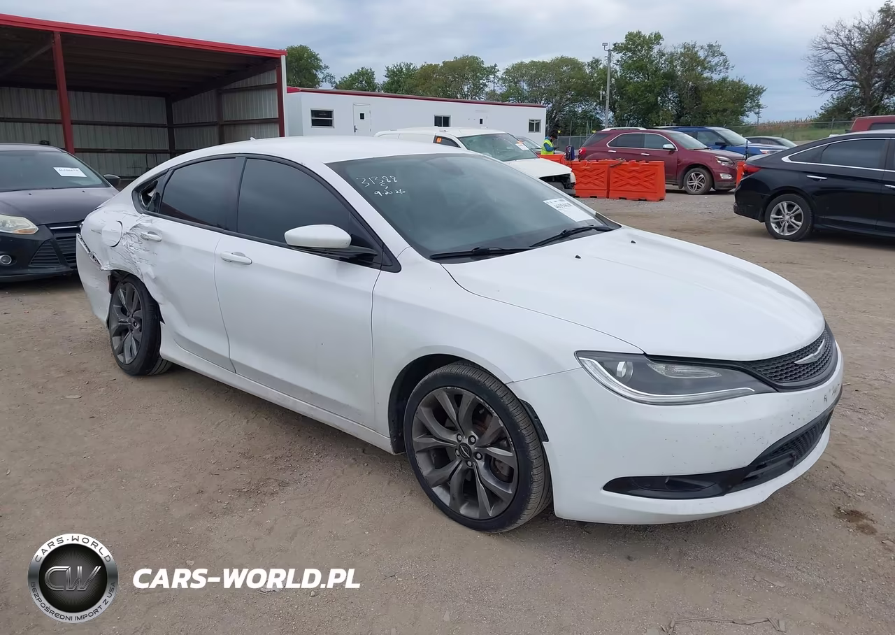 2016 Chrysler 200 S