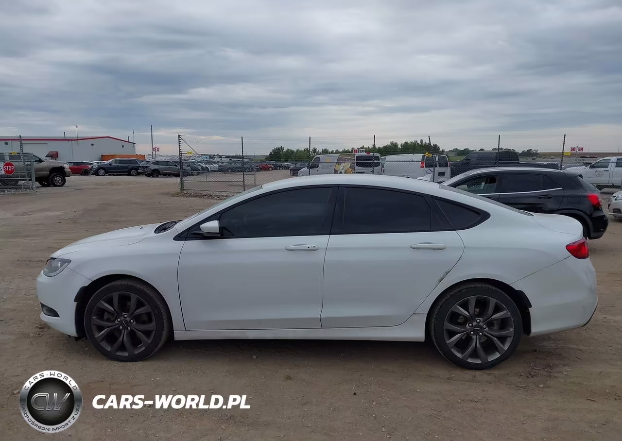 2016 Chrysler 200 S VIN:1C3CCCBGXGN138680 - 14