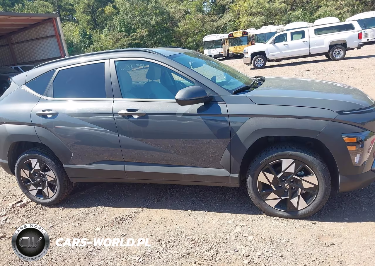 2025 Hyundai Kona Sel VIN:KM8HBCAB6SU310806 - 13