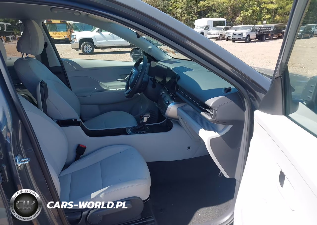 2025 Hyundai Kona Sel VIN:KM8HBCAB6SU310806 - 5