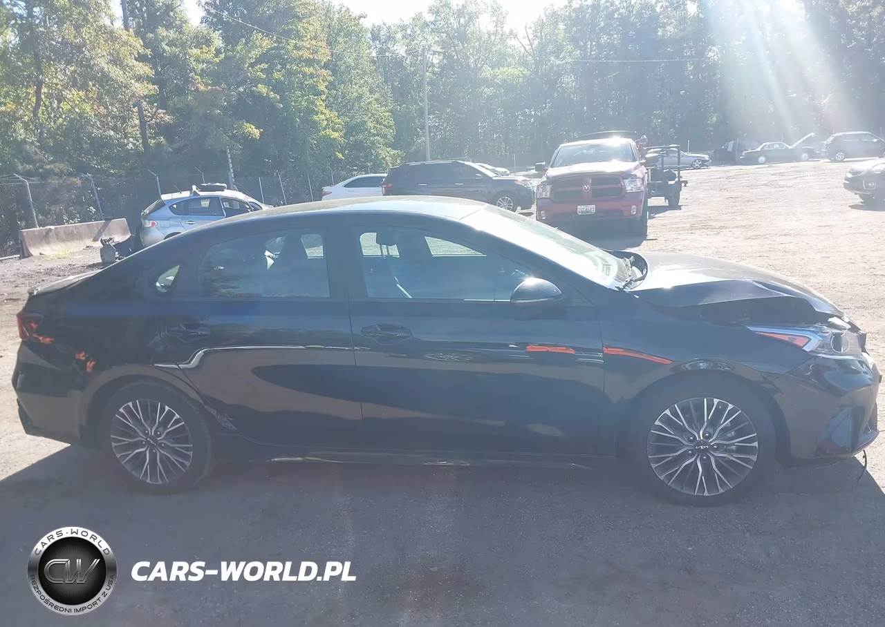 2023 Kia Fuerte Gt-Line VIN:3KPF54AD2PE567025 - 13