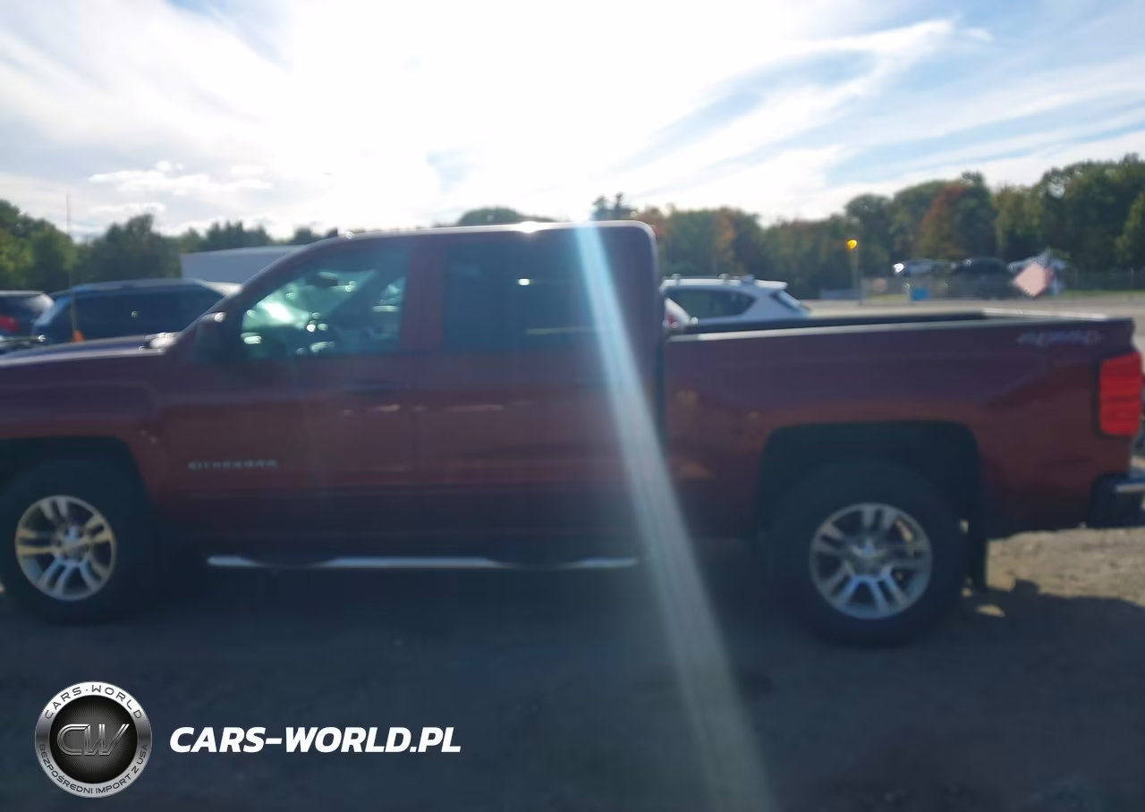 2017 Chevrolet Silverado 1500 1Lt VIN:3GCUKREC5HG295803 - 14