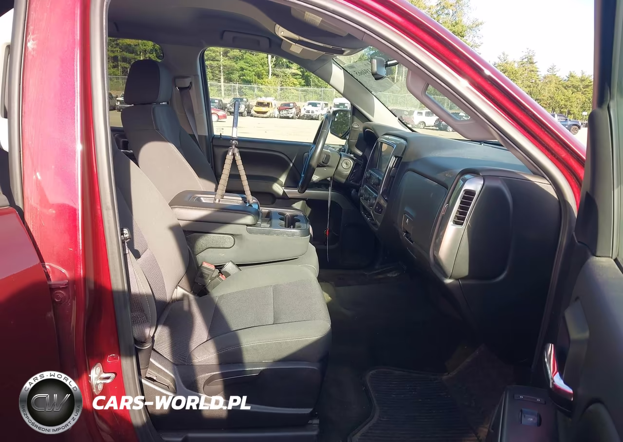 2017 Chevrolet Silverado 1500 1Lt VIN:3GCUKREC5HG295803 - 5