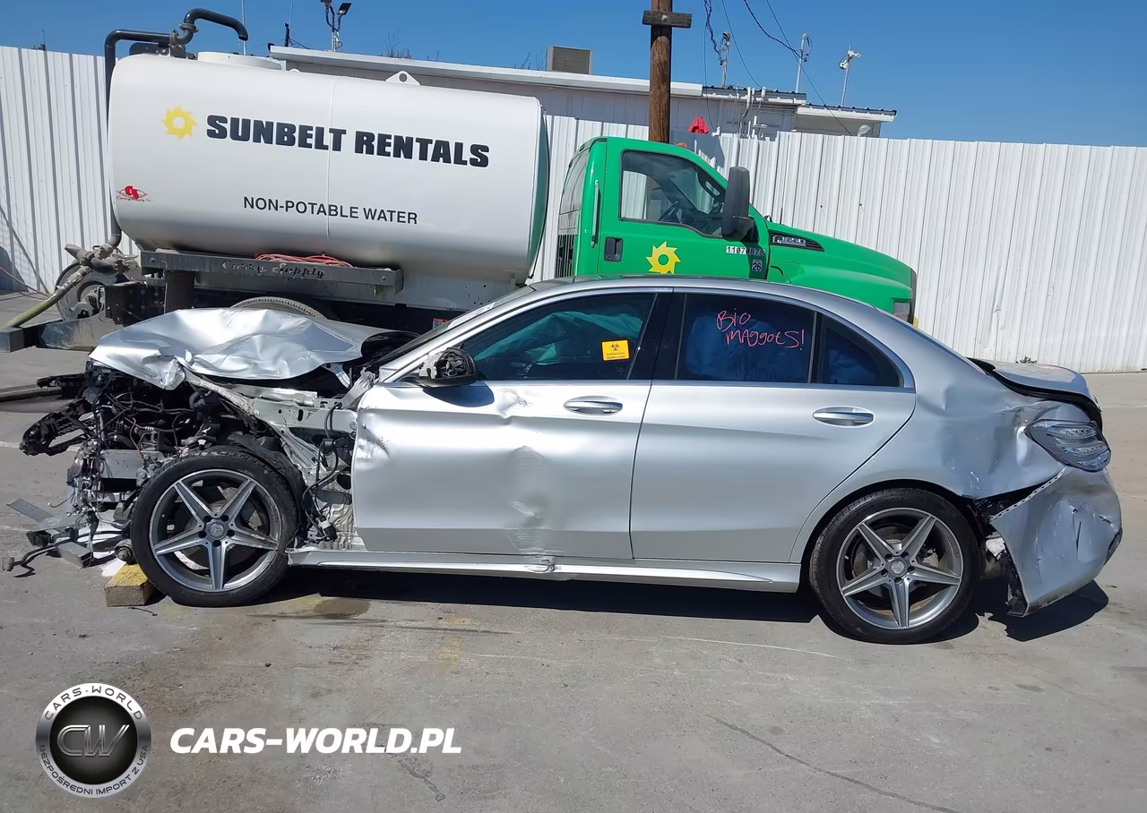 2015 Mercedes-Benz C-Class C 300 Sport VIN:55SWF4JB9FU045429 - 14