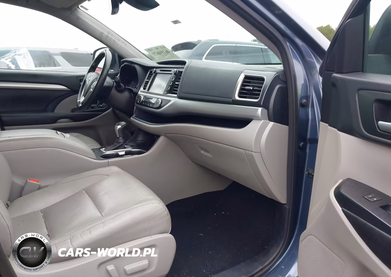 2017 Toyota Highlander Xle VIN:5TDJZRFH4HS393151 - 5