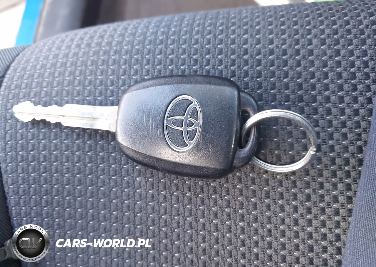 2016 Toyota Rav4 Xle VIN:JTMWFREV5GD090430 - 11