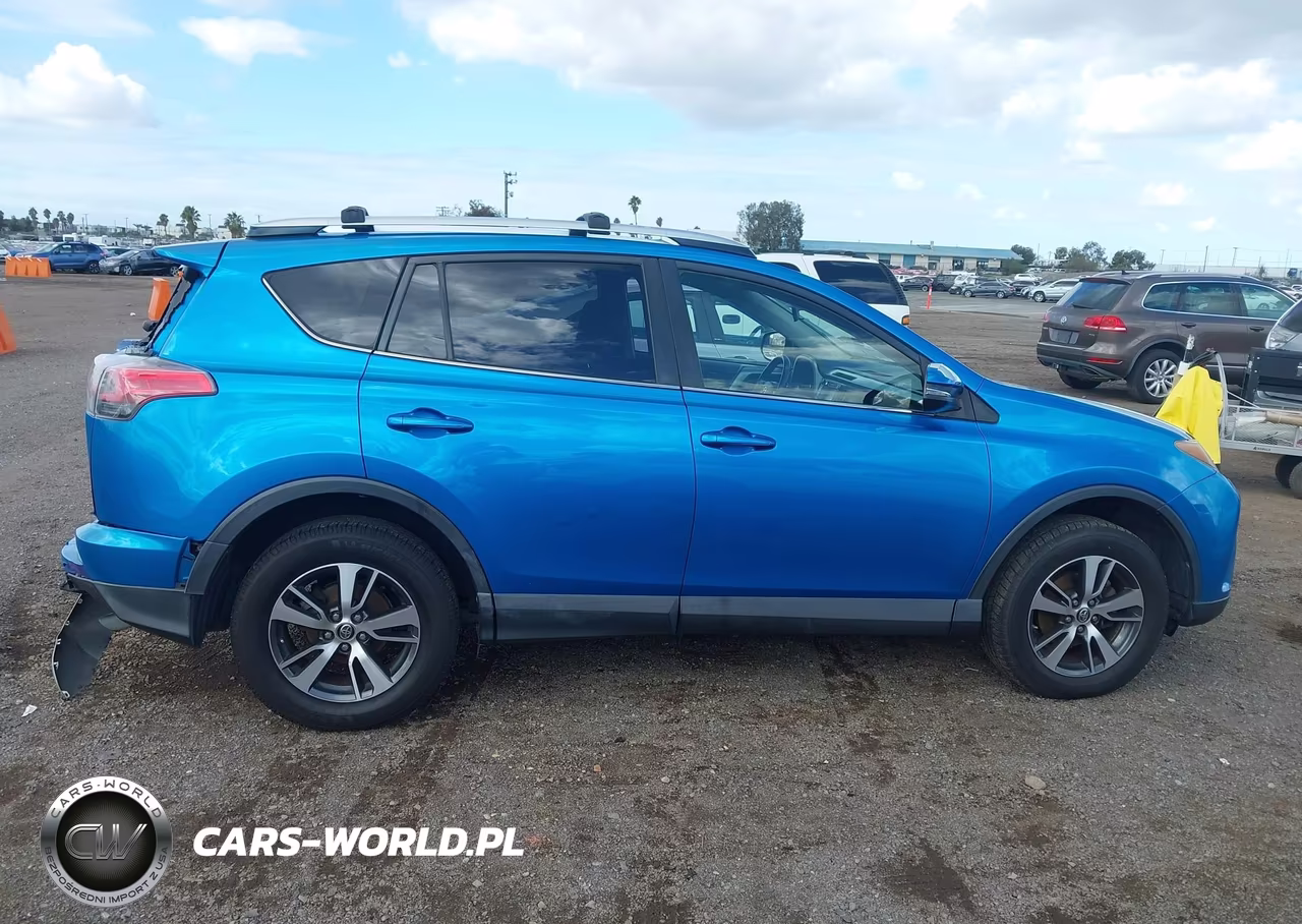 2016 Toyota Rav4 Xle VIN:JTMWFREV5GD090430 - 13