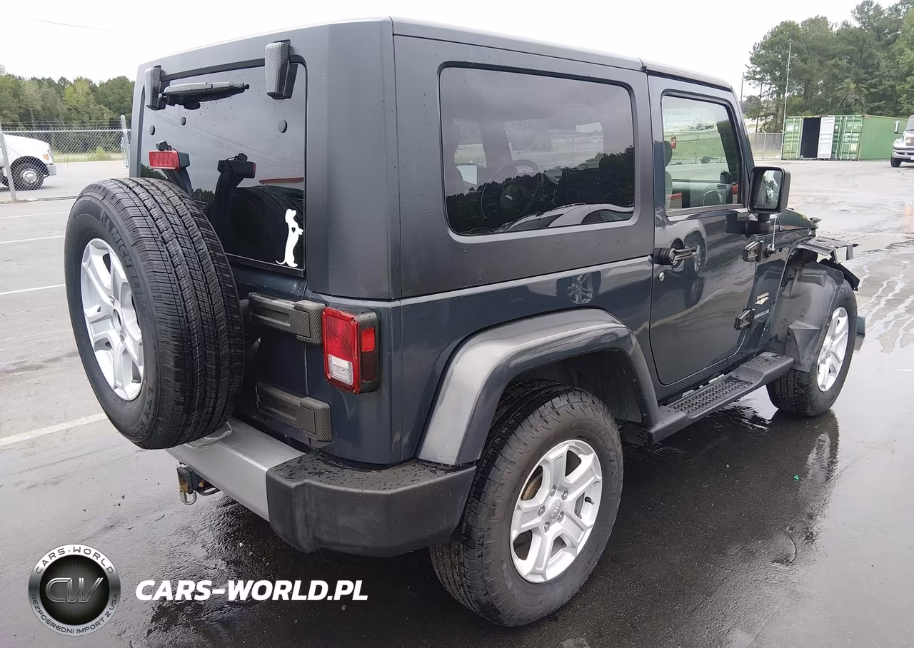 2008 Jeep Wrangler Sahara VIN:1J4FA54178L562098 - 4