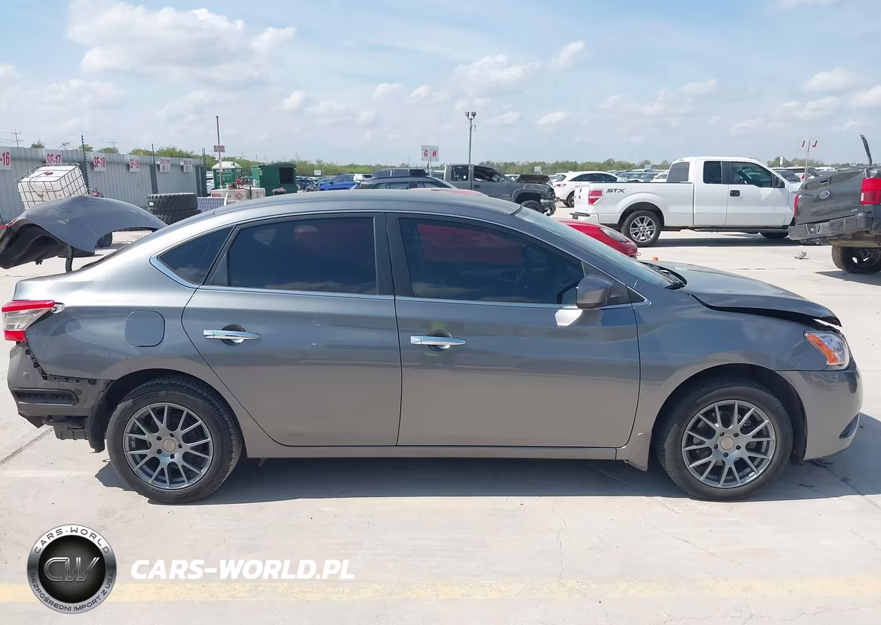 2015 Nissan Sentra S VIN:3N1AB7APXFY377584 - 14