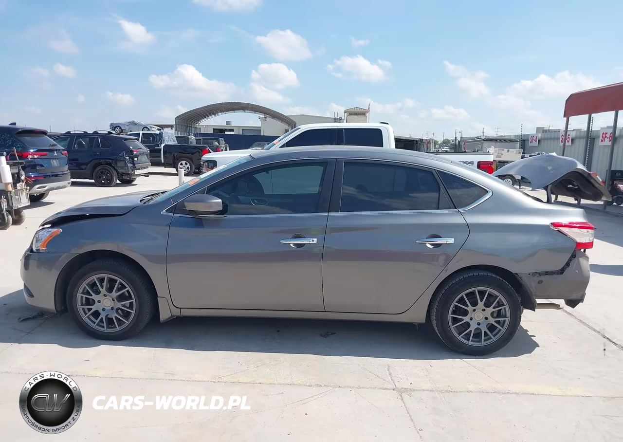 2015 Nissan Sentra S VIN:3N1AB7APXFY377584 - 15