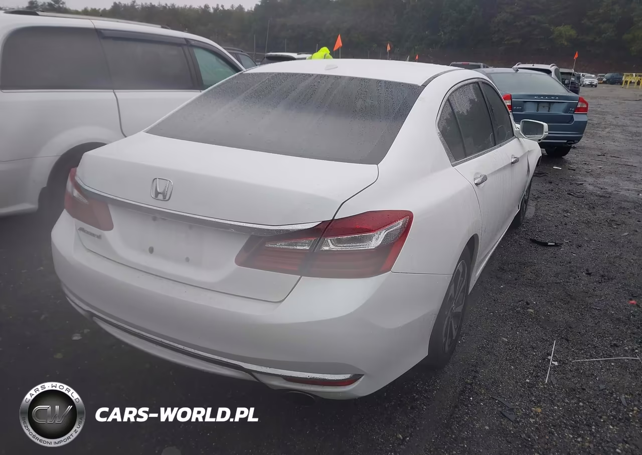 2017 Honda Accord Ex-L VIN:1HGCR2F87HA207195 - 4