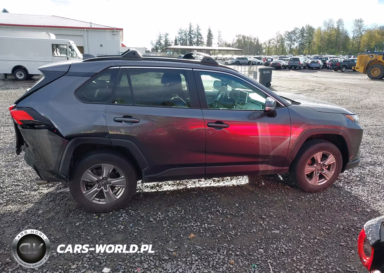 2023 Toyota Rav4 Xle VIN:2T3P1RFV6PC385476 - 13