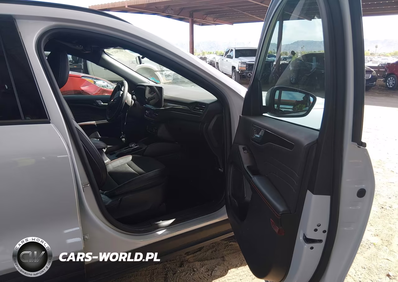 2025 Ford Escape St-Line VIN:1FMCU0MZ7SUB28298 - 5