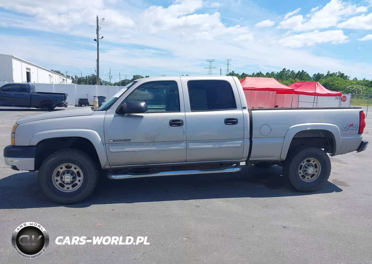 2005 Chevrolet Silverado 2500Hd Ls VIN:1GCHK23U25F869775 - 14