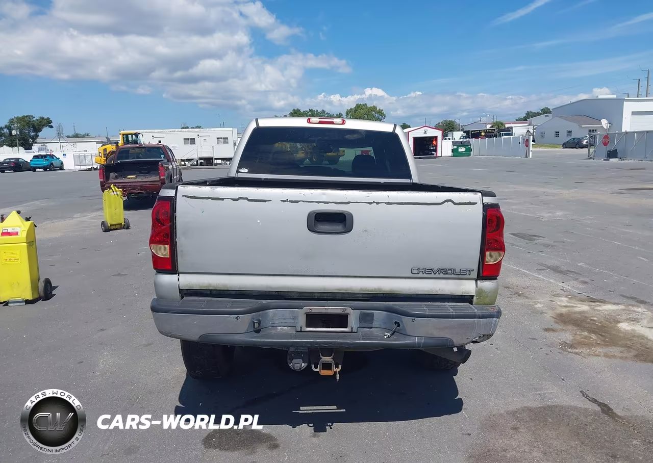 2005 Chevrolet Silverado 2500Hd Ls VIN:1GCHK23U25F869775 - 16