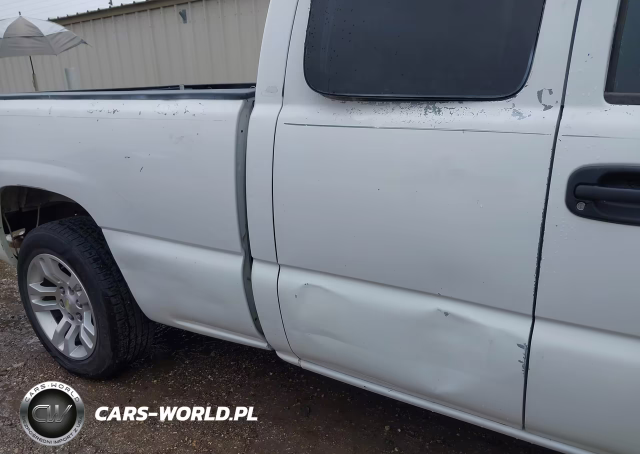 2003 Chevrolet Silverado 1500 Work Truck VIN:2GCEC19X331110794 - 12