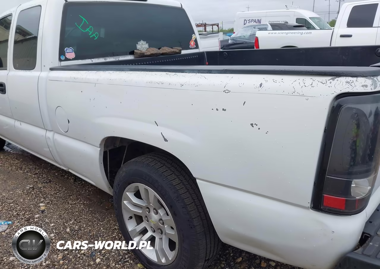 2003 Chevrolet Silverado 1500 Work Truck VIN:2GCEC19X331110794 - 14