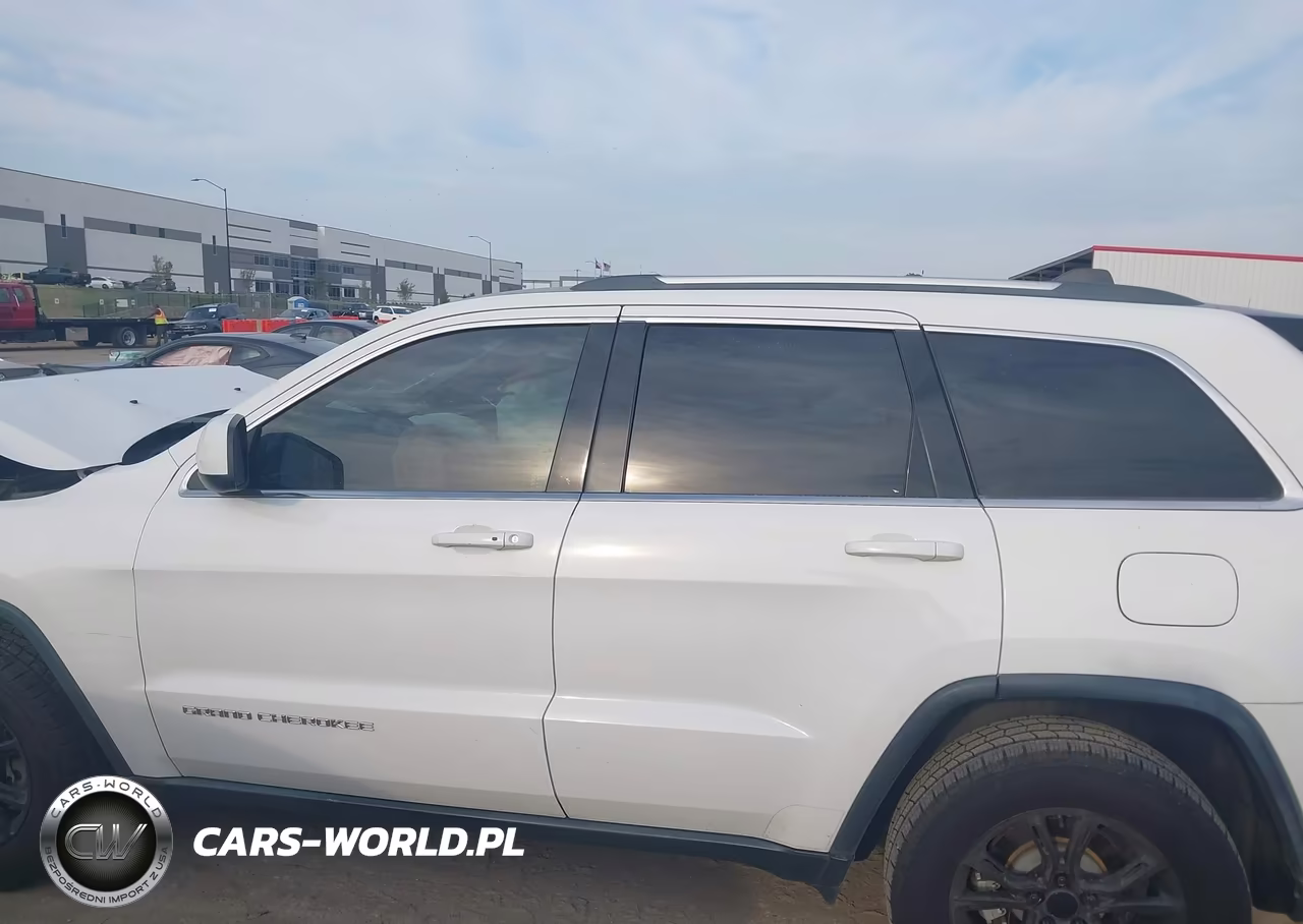 2016 Jeep Grand Cherokee Laredo VIN:1C4RJEAG1GC407489 - 14